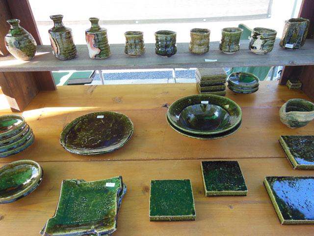 外国人のお客様も多い京都五条陶器市